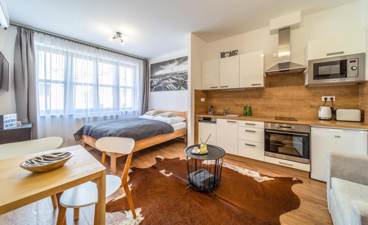 Aviatik Apartments Ceske Budejovice Exterior photo