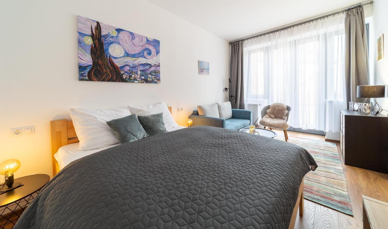 Aviatik Apartments Ceske Budejovice Exterior photo