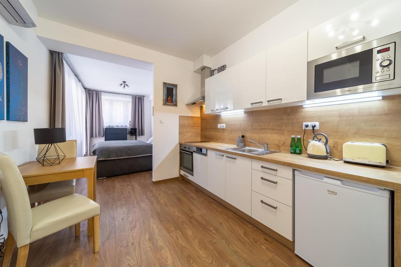 Aviatik Apartments Ceske Budejovice Exterior photo